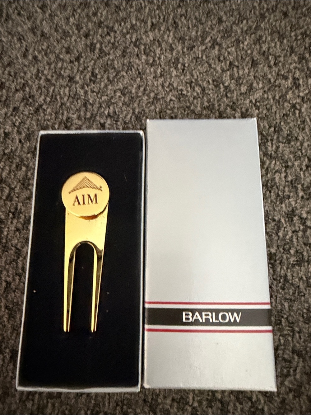 AIM Gold Golf Divot Repair Tool Barlow